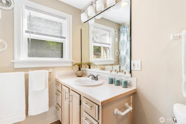 $860,000 | 12700 37th Avenue Northeast, Seattle, WA 98125