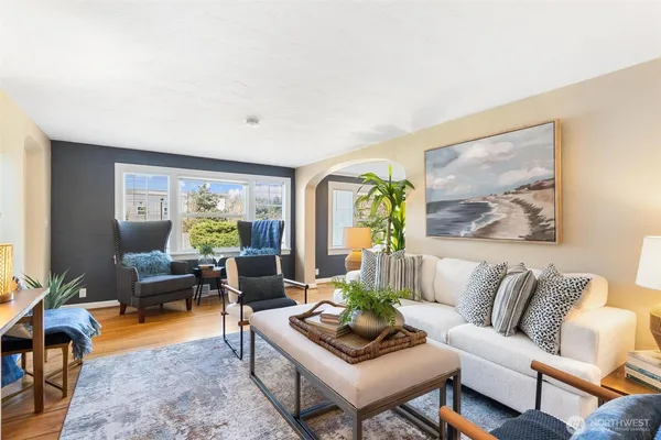 $860,000 | 12700 37th Avenue Northeast, Seattle, WA 98125