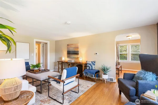 $860,000 | 12700 37th Avenue Northeast, Seattle, WA 98125