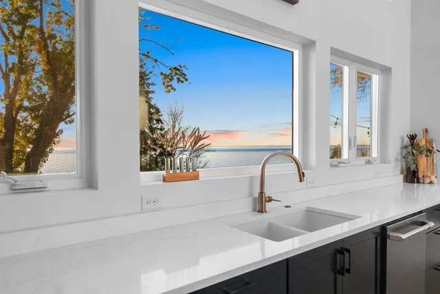 $1,300,000 | N6633 Harrison Road, Hilbert, WI 54129