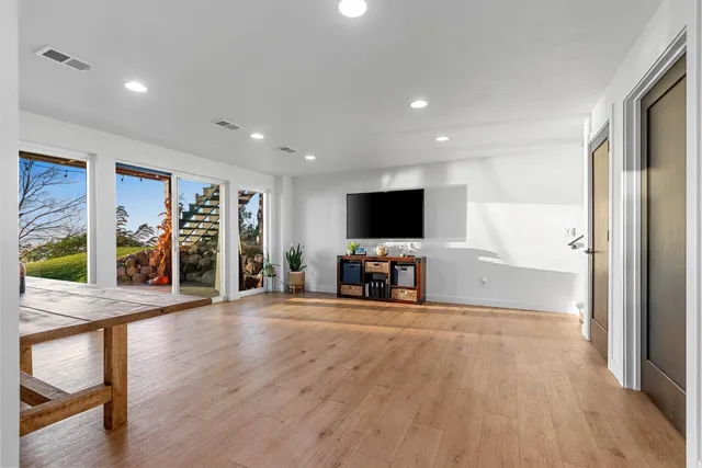 $1,300,000 | N6633 Harrison Road, Hilbert, WI 54129