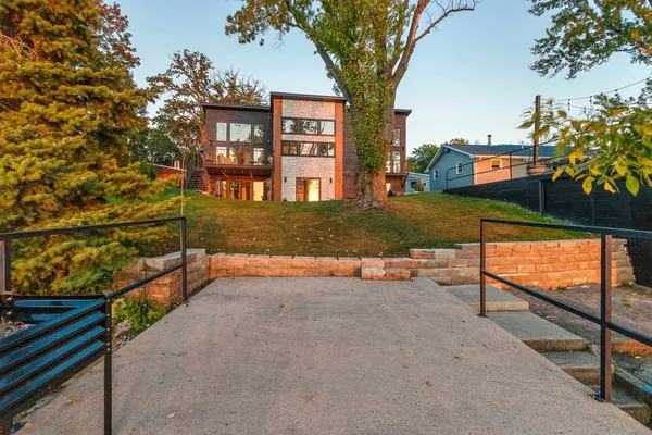 $1,250,000 | N6633 Harrison Road, Hilbert, WI 54129