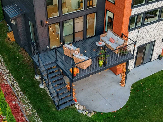 $1,300,000 | N6633 Harrison Road, Hilbert, WI 54129