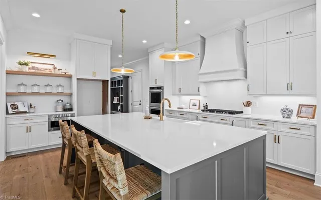 $1,250,000 | 7792 Polar Drive, Oak Ridge, NC 27310