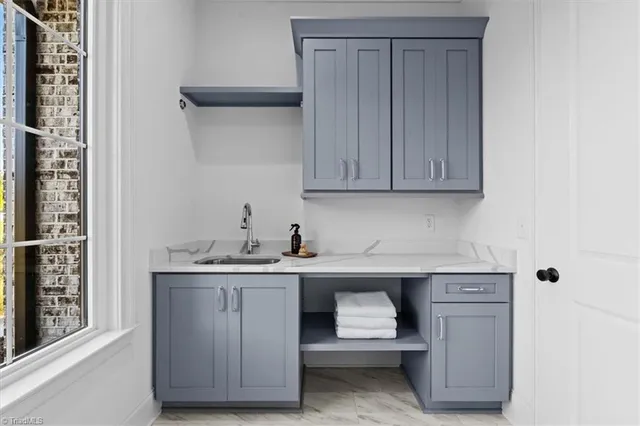 $1,250,000 | 7792 Polar Drive, Oak Ridge, NC 27310