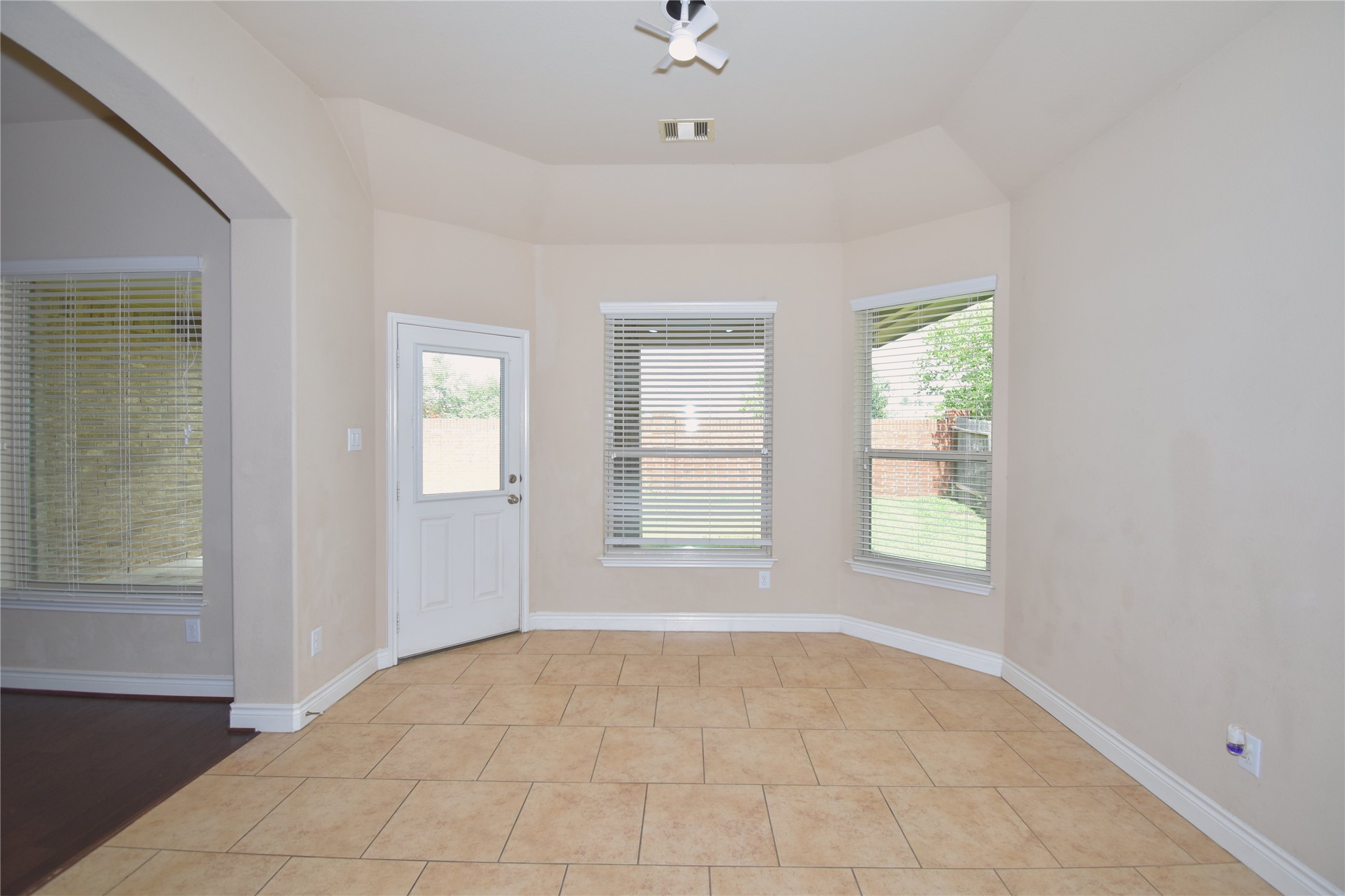 5623 South Denham Ridge Lane Spring, TX 77389 - Photo 15 of 31