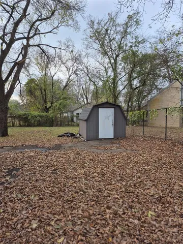 $120,000 | 206 6th Street Southeast, Paris, TX 75460