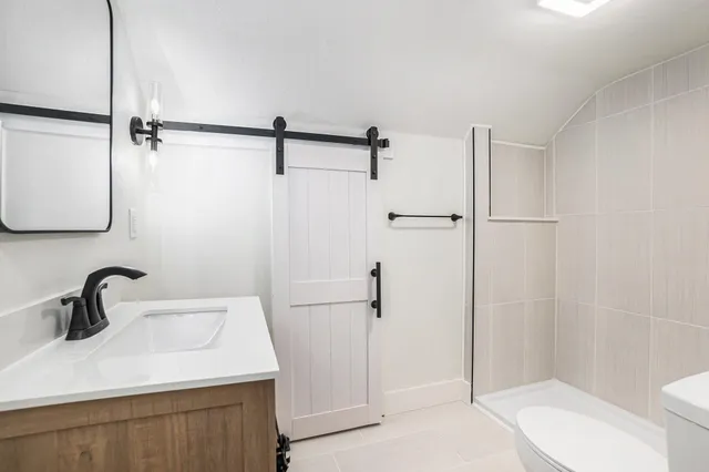 $369,900 | 319 North Rowe Street, Ludington, MI 49431