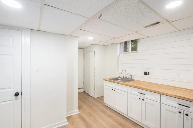 $369,900 | 319 North Rowe Street, Ludington, MI 49431