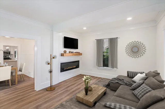 $369,900 | 319 North Rowe Street, Ludington, MI 49431