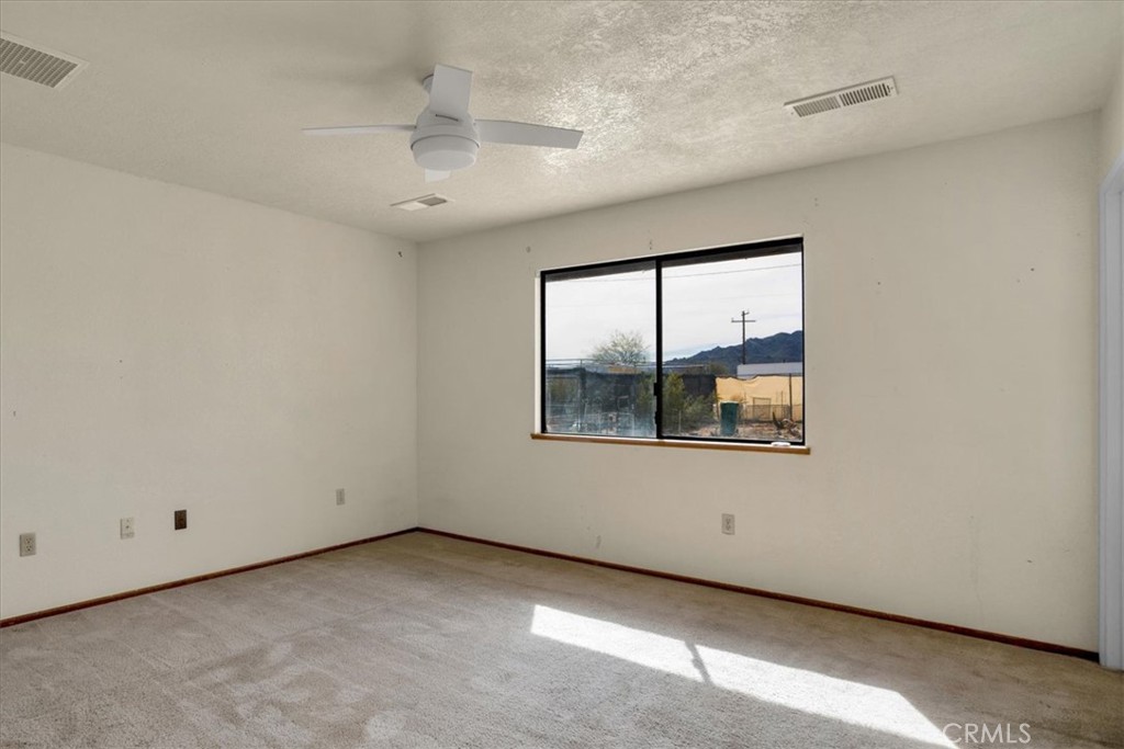 72775 2 Mile Road Twentynine Palms, CA 92277 - Photo 21 of 55 an empty room with a window