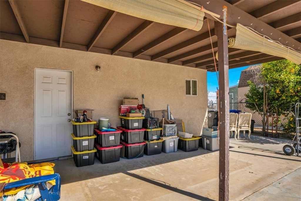 72775 2 Mile Road Twentynine Palms, CA 92277 - Photo 30 of 55 a view of a room with gym equipment
