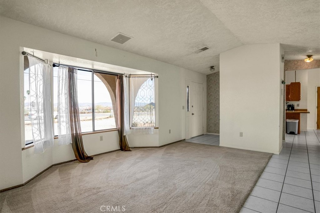 72775 2 Mile Road Twentynine Palms, CA 92277 - Photo 7 of 55 an empty room with windows