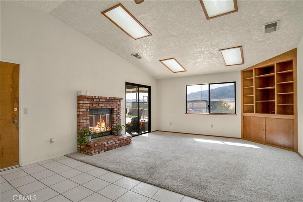 72775 2 Mile Road Twentynine Palms, CA 92277 - Photo 9 of 55 a view of an empty room with a window