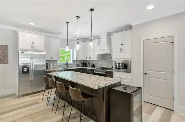 $699,000 | 102 Jocassee Falls Road, Salem, SC 29676