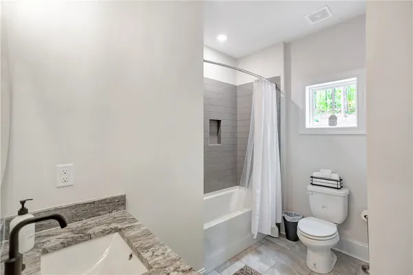 $699,000 | 102 Jocassee Falls Road, Salem, SC 29676