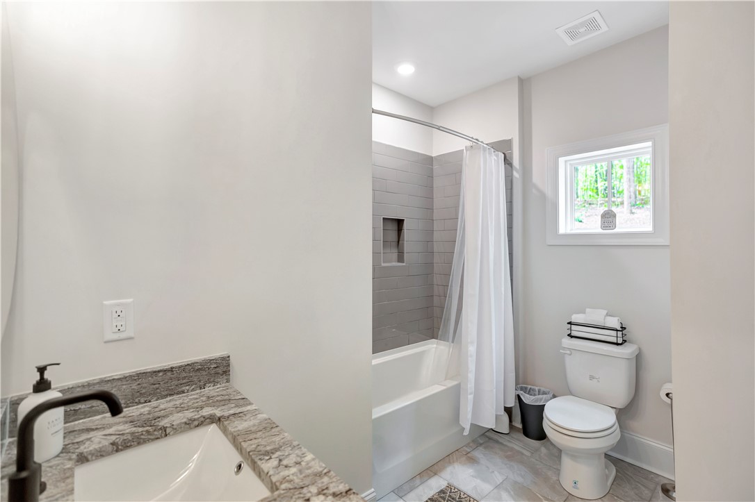 102 Jocassee Falls Road Salem, SC 29676 - Photo 20 of 41