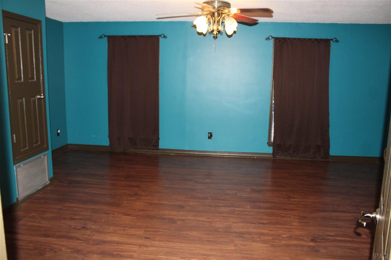 5876 Hall Road Jay, FL 32565 - Photo 17 of 33 Gallery Image 17