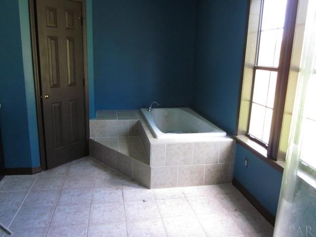 5876 Hall Road Jay, FL 32565 - Photo 8 of 33 Gallery Image 8
