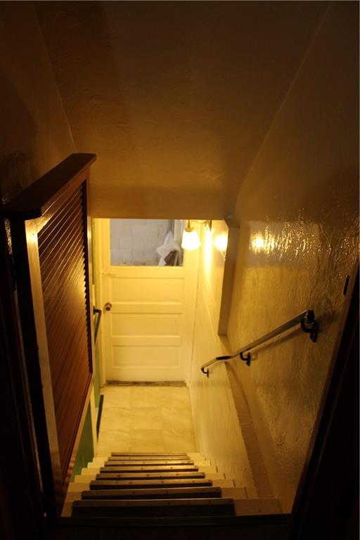 825 Geyer Road Pittsburgh, PA 15212 - Photo 15 of 20 a view of walk in closet