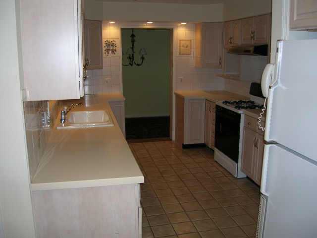 1950 Hampshire Road Upper Arlington, OH 43221 - Photo 3 of 5
