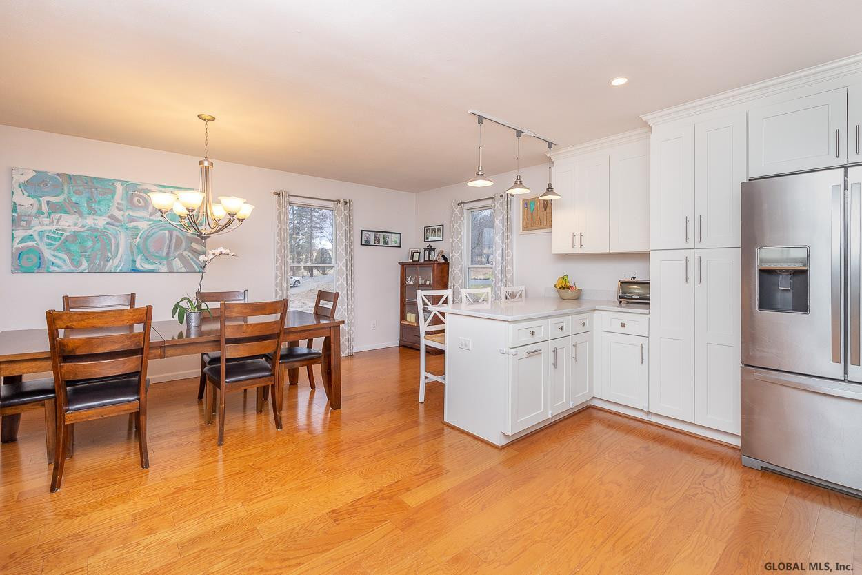 368 Vly Road Colonie, NY 12309 - Photo 12 of 48 Photo 13