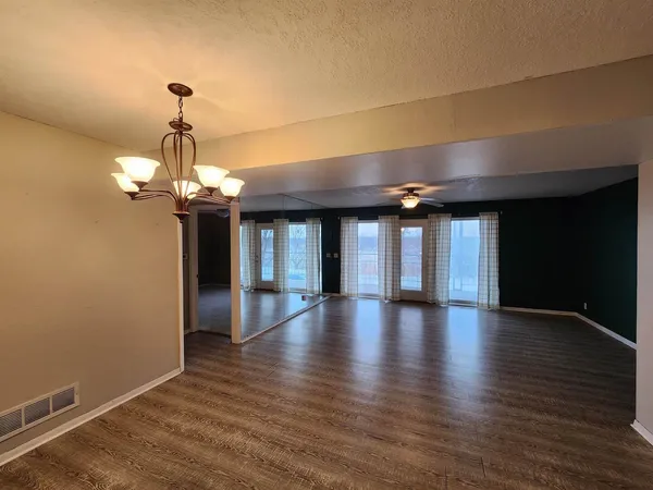 $110,000 | 3721 35th Street, Unit 1, Moline, IL 61265