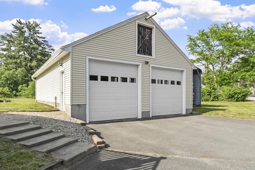 31 Brookside Road Orange, MA 01364 - Photo 6 of 41