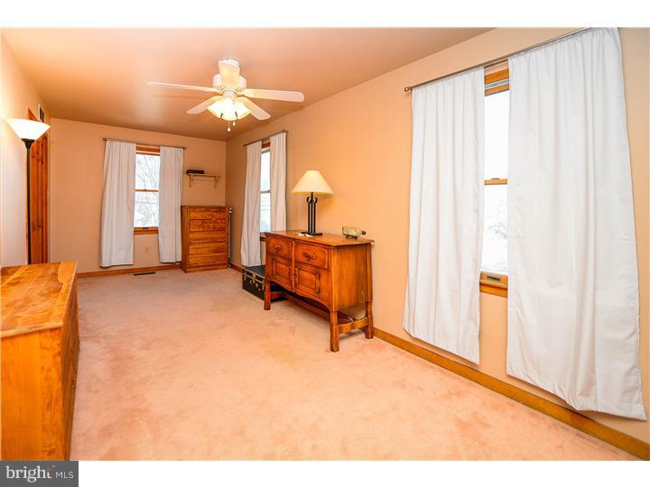 90 5th Avenue Maple Shade, NJ 08052 - Photo 18 of 22 Master Bedroom