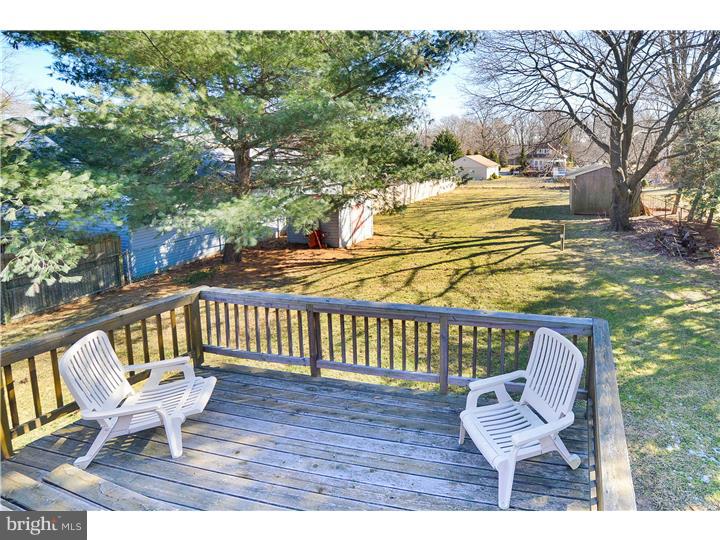 90 5th Avenue Maple Shade, NJ 08052 - Photo 5 of 22 Deck