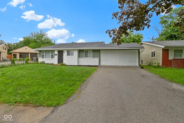 $224,000 | 4126 Flamingo W Drive, Indianapolis, IN 46226