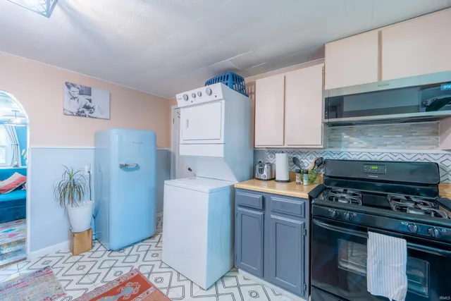 $1,600 | 1101 South Rogers Street, Unit 2, Bloomington, IN 47403