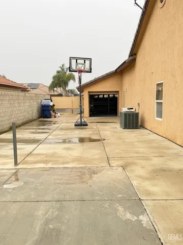$574,900 | Undisclosed Address, Bakersfield, CA 93313