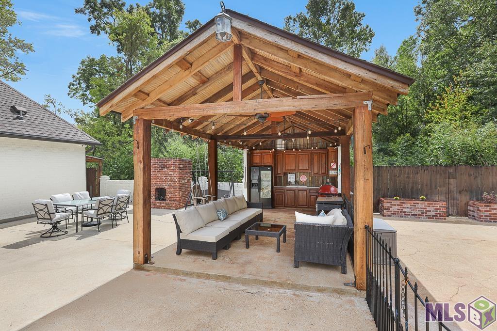 175 Grace's Drive St. Gabriel, LA 70776 - Photo 3 of 21