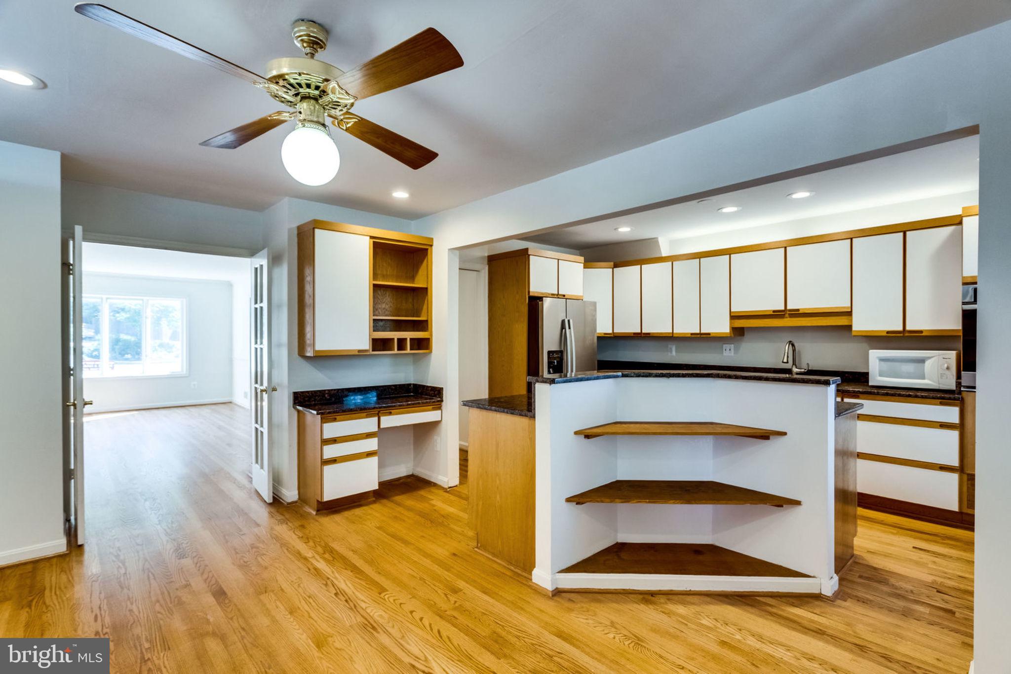4714 Exeter Street Annandale, VA 22003 - Photo 13 of 40