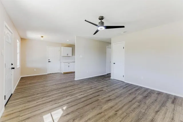 $2,000 | 3305 Elm Grove Road, Rowlett, TX 75098