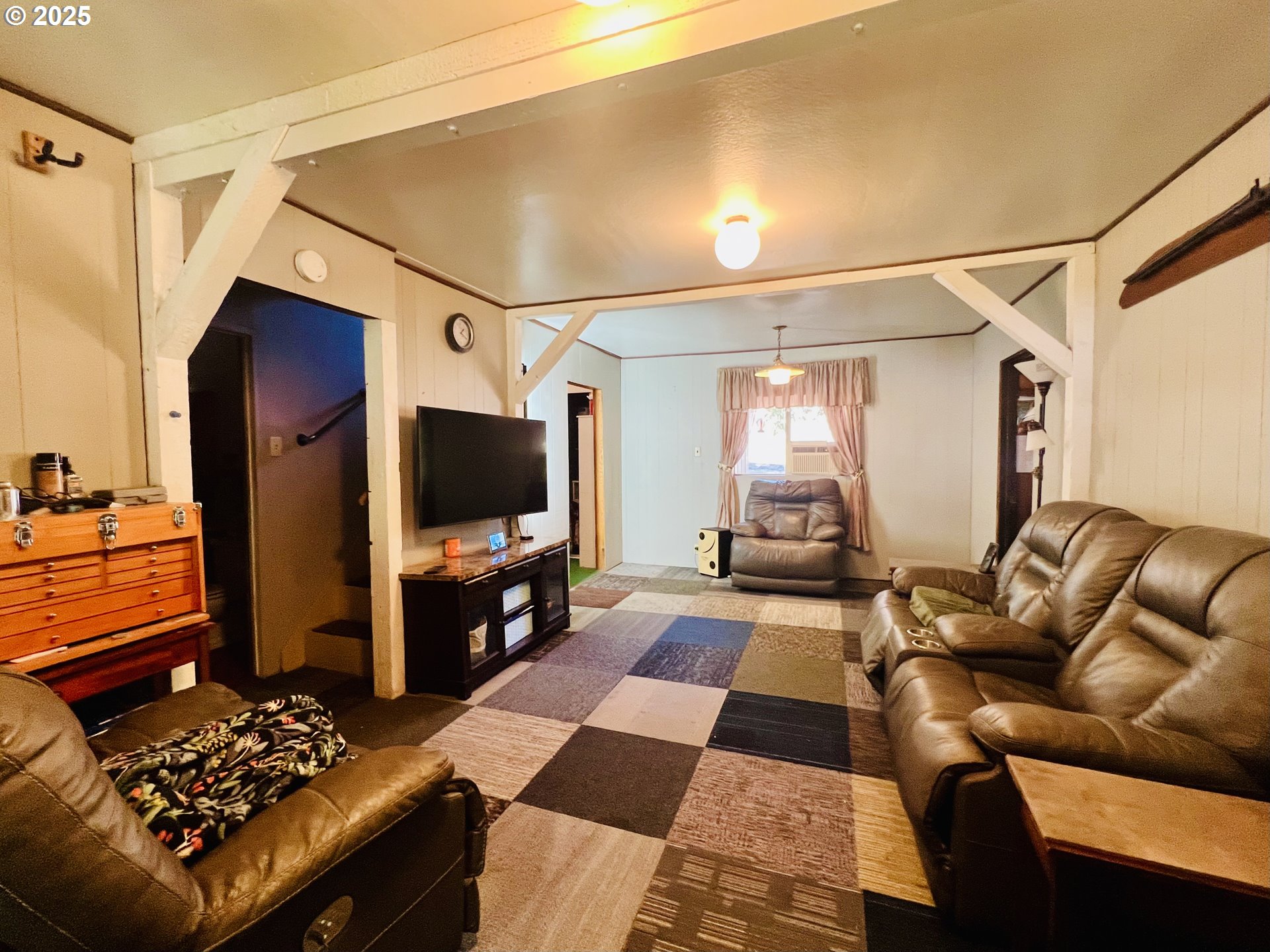 617 Poison Oak Drive Winston, OR 97496 - Photo 17 of 39