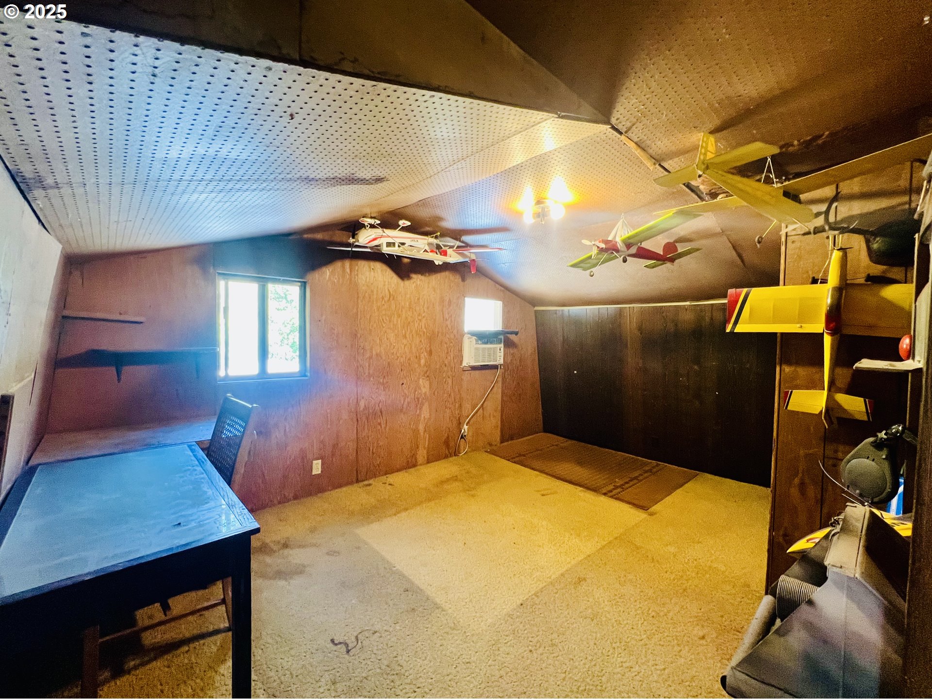 617 Poison Oak Drive Winston, OR 97496 - Photo 20 of 39