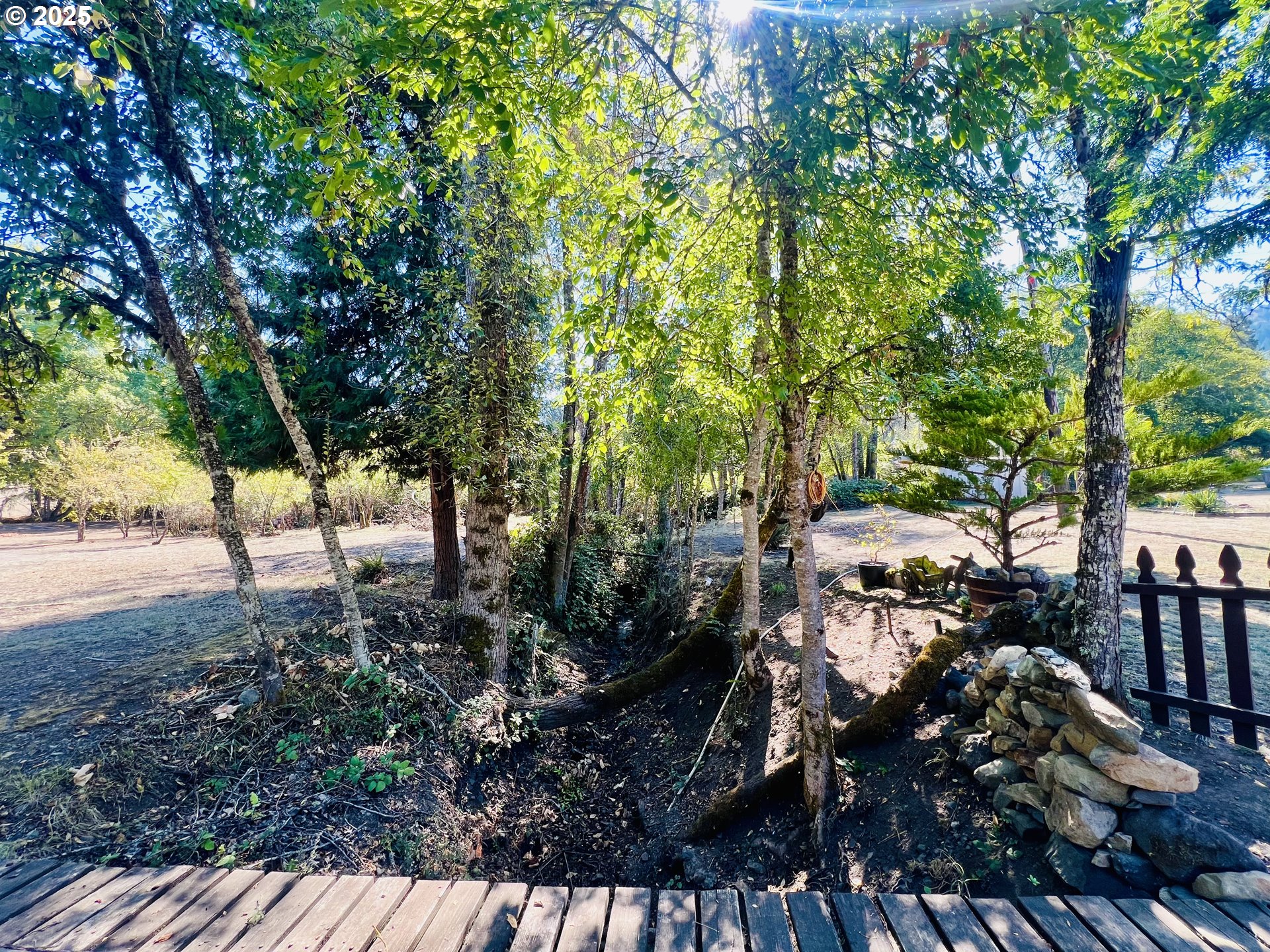 617 Poison Oak Drive Winston, OR 97496 - Photo 27 of 39