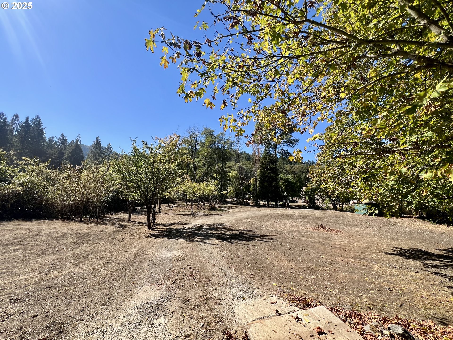 617 Poison Oak Drive Winston, OR 97496 - Photo 39 of 39