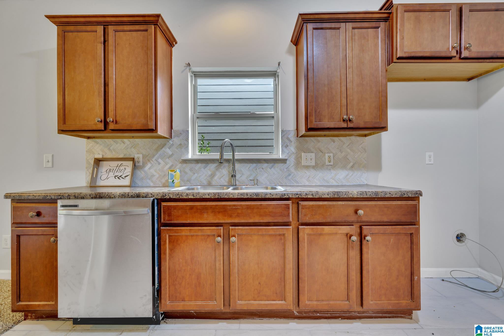 6566 Cathwick Way McCalla, AL 35111 - Photo 5 of 35