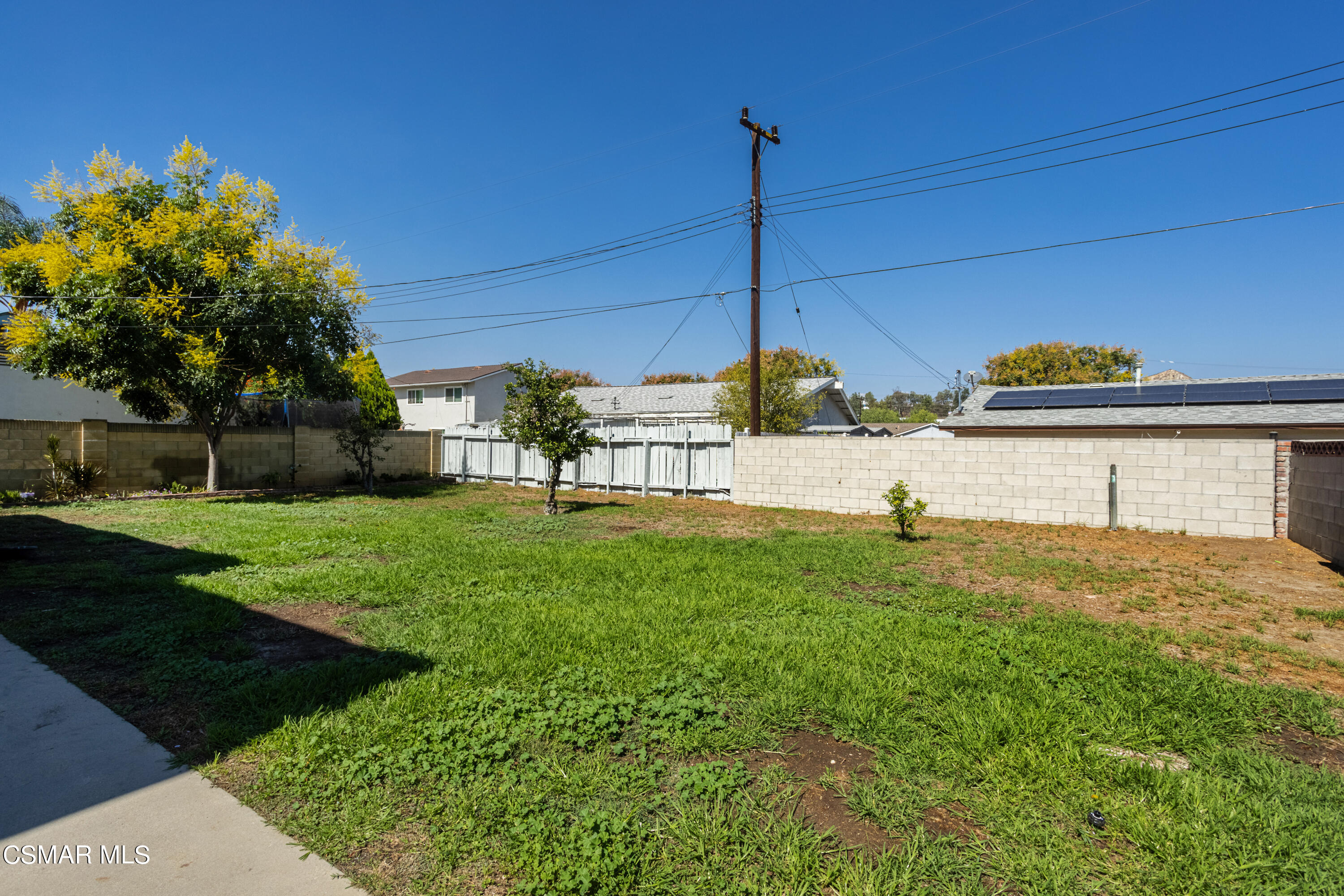 2291 Lysander Avenue Simi Valley, CA 93065 - Photo 23 of 25 a view of a house with a yard