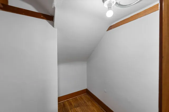 $1,950 | 4253 North James Avenue, Unit 1, Minneapolis, MN 55412