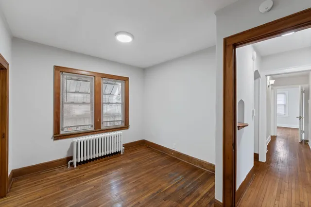 $1,950 | 4253 North James Avenue, Unit 1, Minneapolis, MN 55412