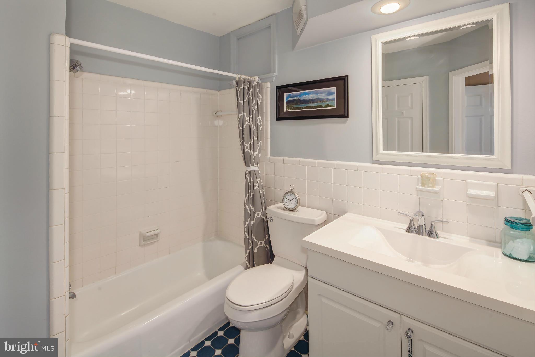 1116 Meurilee Lane Silver Spring, MD 20901 - Photo 15 of 30 Bath (Master)