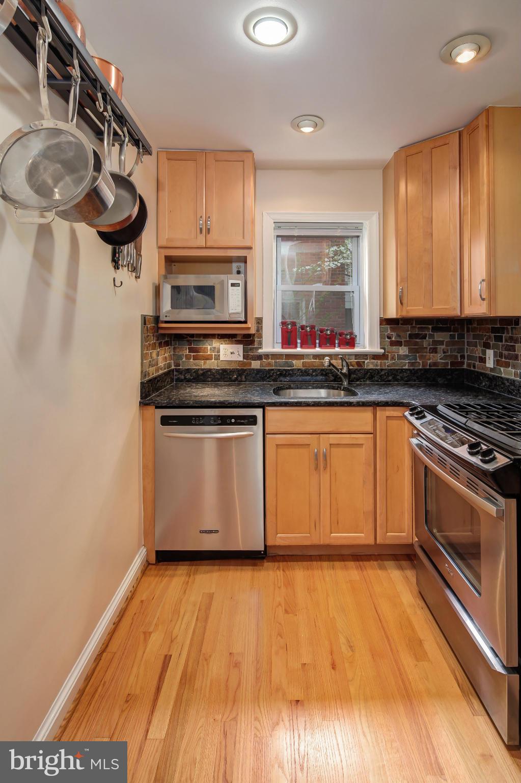 1116 Meurilee Lane Silver Spring, MD 20901 - Photo 10 of 30 Kitchen