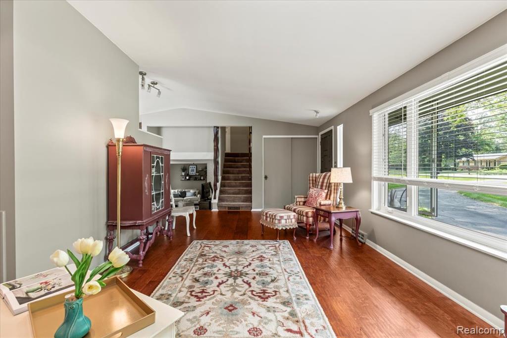 2689 Roseview Drive Rochester Hills, MI 48306 - Photo 9 of 74