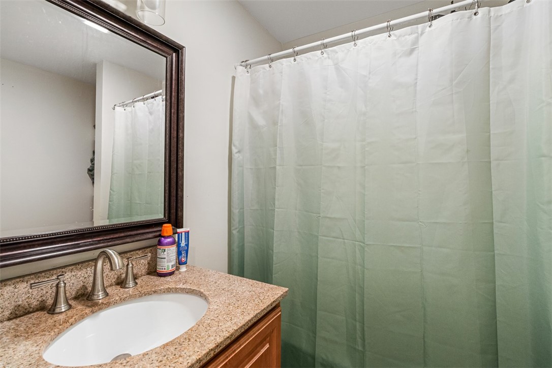 41 Dexter Rock Road Lincoln, RI 02865 - Photo 33 of 43 Bathroom Additional Living Space