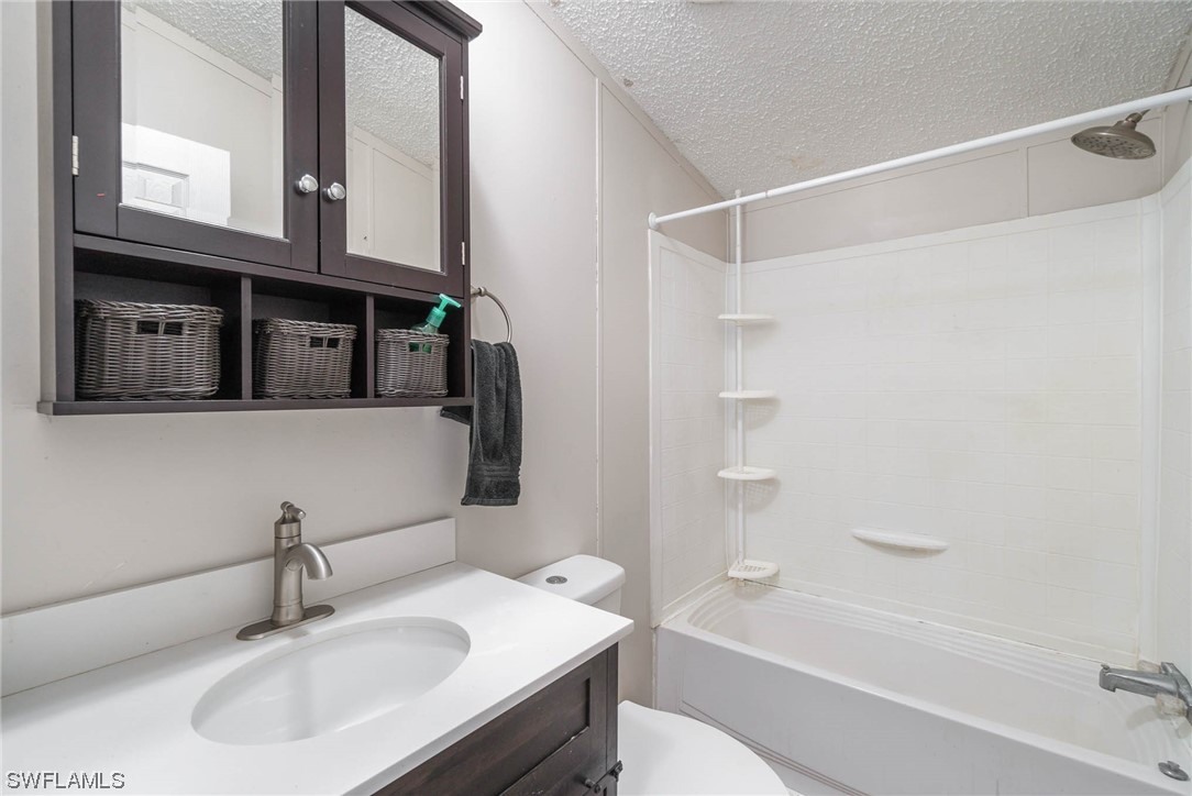 2375 Case Road LaBelle, FL 33935 - Photo 16 of 49 Gallery Image 16