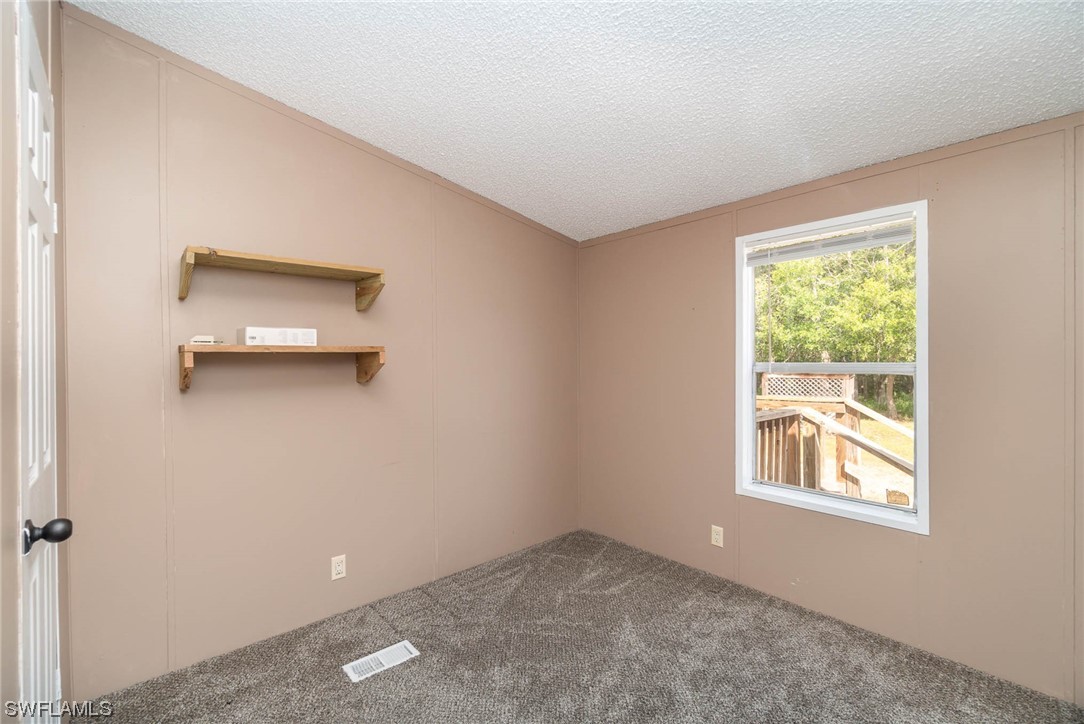 2375 Case Road LaBelle, FL 33935 - Photo 17 of 49 Gallery Image 17